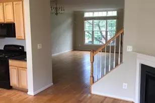 1118 Reserve Champion Dr, Rockville, MD 20850 - Photo 10