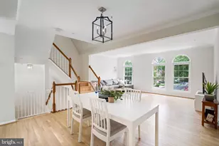 9821 Tiffany Hill Ct, Bethesda, MD 20814 - Photo 6