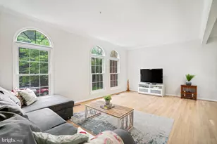 9821 Tiffany Hill Ct, Bethesda, MD 20814 - Photo 8