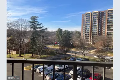 7420 Westlake Terrace #409, Bethesda, MD 20817 - Photo 6