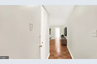 10655 Montrose Avenue #103, Bethesda, MD 20814 - Photo 12