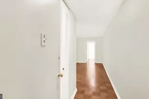 10655 Montrose Ave, Bethesda, MD 20814 - Photo 22