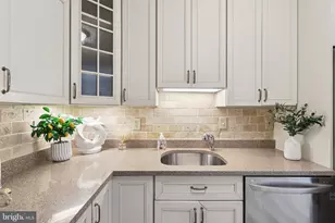 4977 Battery Ln, Bethesda, MD 20814 - Photo 6