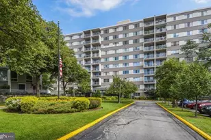 4977 Battery Ln, Bethesda, MD 20814 - Photo 18