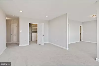 10401 Grosvenor Place #1704, Rockville, MD 20852 - Photo 38