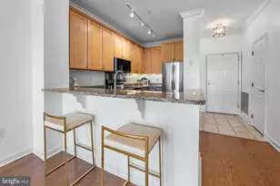 302 King Farm Blvd, Rockville, MD 20850 - Photo 12