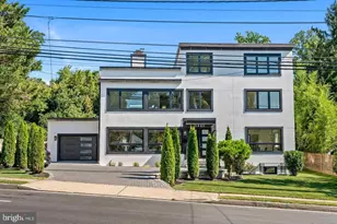 5805 Massachusetts Ave, Bethesda, MD 20816 - Photo 1