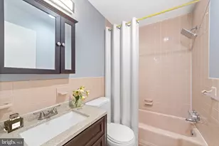 1900 Lyttonsville Rd, Silver Spring, MD 20910 - Photo 10