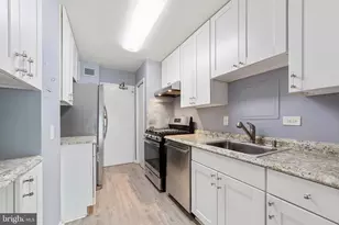 1900 Lyttonsville Rd, Silver Spring, MD 20910 - Photo 12