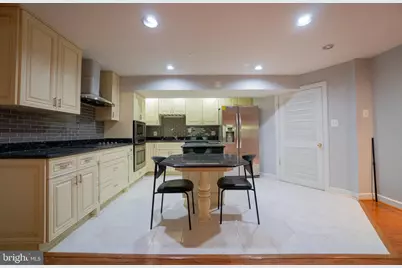 6440 Windermere Circle, Rockville, MD 20852 - Photo 40