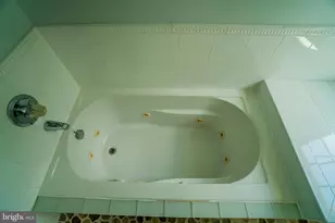 6440 Windermere Cir, Rockville, MD 20852 - Photo 16