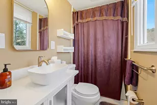 24055 Newbury Rd, Gaithersburg, MD 20882 - Photo 16