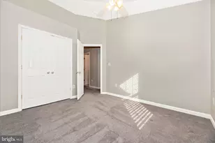 21106 Camomile Ct, Germantown, MD 20876 - Photo 34