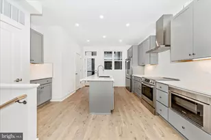 5410 Goshawk Aly, Bethesda, MD 20816 - Photo 4