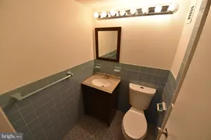 1111 University Blvd W, Silver Spring, MD 20902 - Photo 14