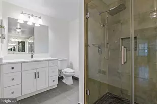 9312 Sprinklewood Ln, Potomac, MD 20854 - Photo 42