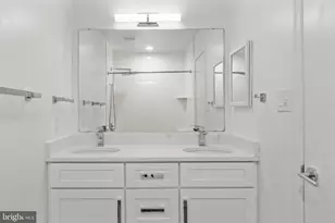 9312 Sprinklewood Ln, Potomac, MD 20854 - Photo 68