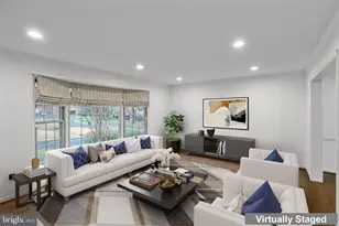 9312 Sprinklewood Ln, Potomac, MD 20854 - Photo 12