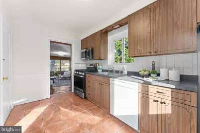 11013 Amherst Avenue, Silver Spring, MD 20902 - Photo 12