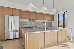 10511 Strathmore Hall St, North Bethesda, MD 20852 - Photo 12