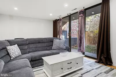 794 Quince Orchard Boulevard #T-2, Gaithersburg, MD 20878 - Photo 8