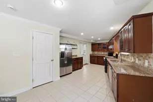 5205 Brookeway Dr, Bethesda, MD 20816 - Photo 10