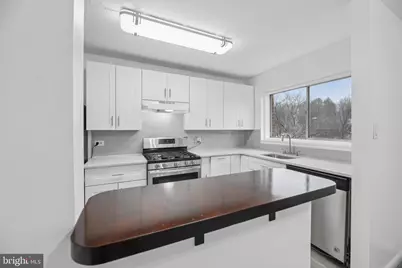 10607 Weymouth Street #W-201, Bethesda, MD 20814 - Photo 10