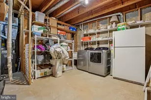 12255 Tildenwood Dr, Rockville, MD 20852 - Photo 32