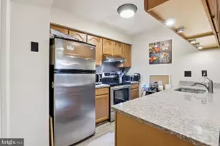 13901 Valleyfield Dr, Silver Spring, MD 20906 - Photo 8