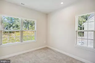 19753 Grn Vlg Dr, Montgomery Village, MD 20886 - Photo 32