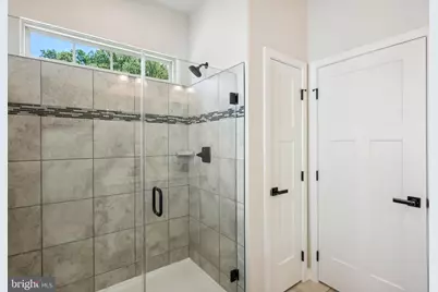 19753 Green Village Drive, Montgomery Village, MD 20886 - Photo 28