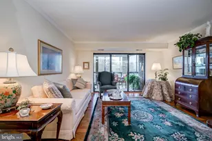 15100 Interlachen Dr, Silver Spring, MD 20906 - Photo 12