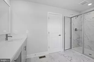 17053 Gathering St, Boyds, MD 20841 - Photo 24