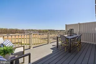 14925 Dispatch St, Rockville, MD 20850 - Photo 30