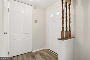 7727 Eagles Head Ct, Rockville, MD 20855 - Photo 6