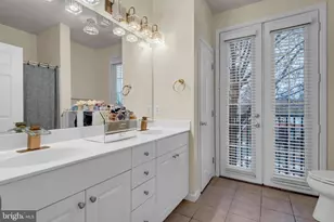 7 Booth St, Gaithersburg, MD 20878 - Photo 30