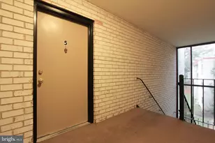 14426 Parkvale Rd, Rockville, MD 20853 - Photo 2