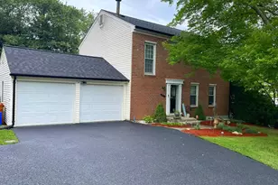 10417 Sweepstakes Rd, Damascus, MD 20872 - Photo 2