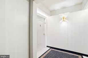 5802 Nicholson Ln, Rockville, MD 20852 - Photo 6