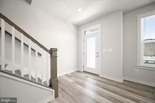 16216 Bushwick Pl, Rockville, MD 20855 - Photo 2