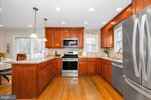 14 S Duke St, Rockville, MD 20850 - Photo 16