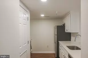 11710 Old Georgetown, North Bethesda, MD 20852 - Photo 8