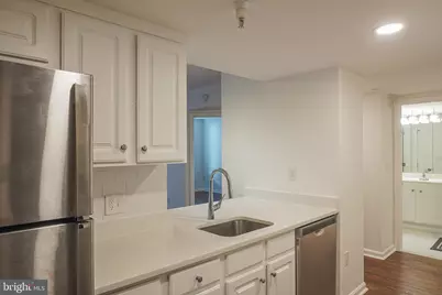 11710 Old Georgetown #809, North Bethesda, MD 20852 - Photo 12