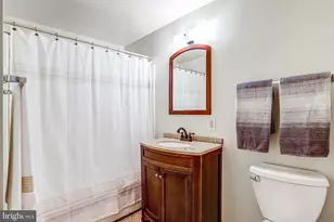 14425 Pebble Hill Ln, North Potomac, MD 20878 - Photo 6