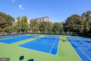 5225 Pooks Hill Rd, Bethesda, MD 20814 - Photo 34