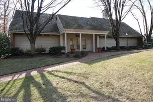 10940 Brewer House Rd, Rockville, MD 20852 - Photo 36