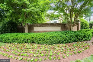 10940 Brewer House Rd, Rockville, MD 20852 - Photo 30