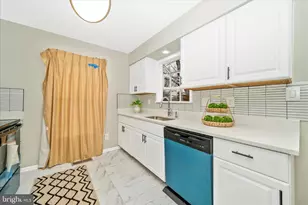 8648 Fountain Valley Dr, Montgomery Village, MD 20886 - Photo 20