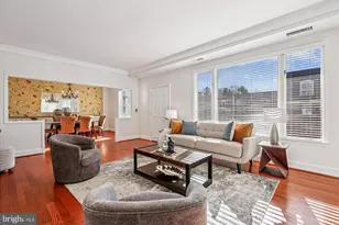 8101 Connecticut Ave, Chevy Chase, MD 20815 - Photo 10