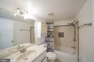 454 Girard St, Gaithersburg, MD 20877 - Photo 36